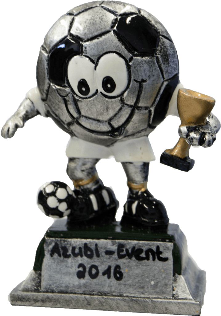 Der Bubble Ball Pokal den jede Mannschaft bekam sieht aus wie ein Fußball auf einem Siegertreppchen